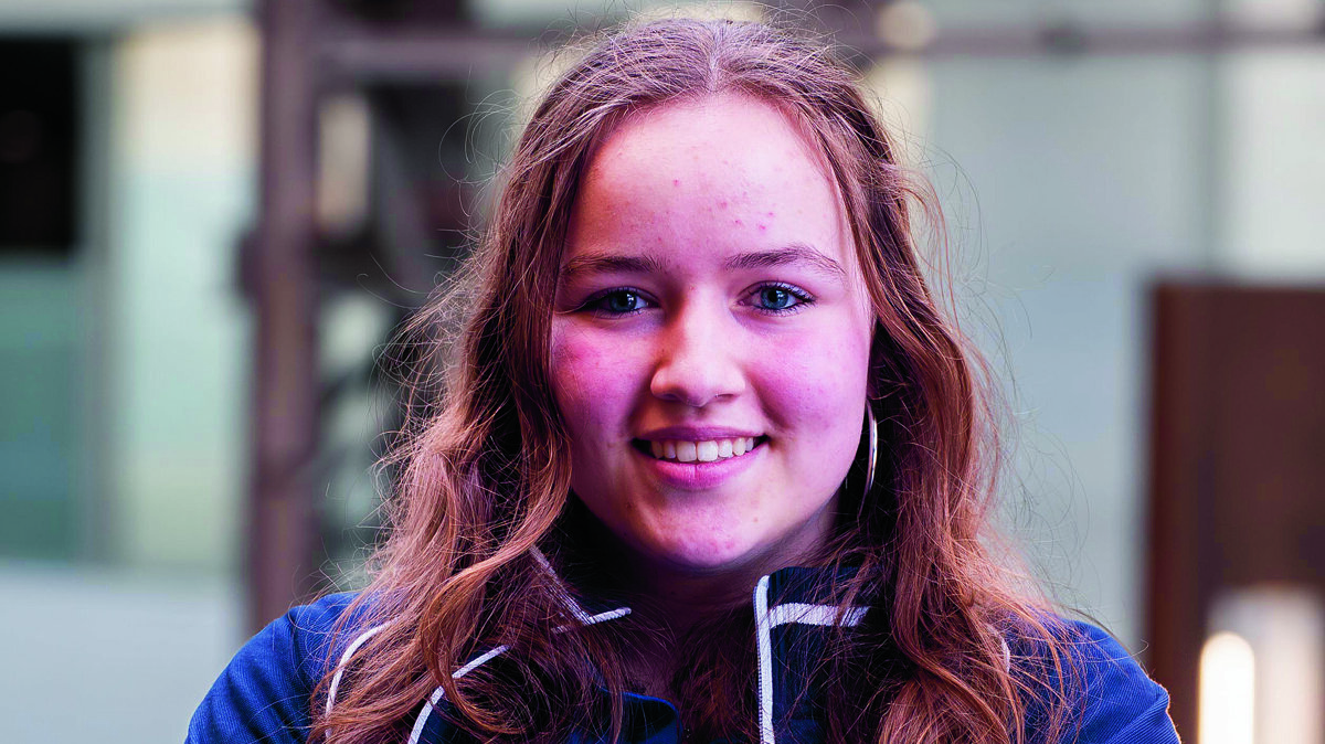 Michelle Aveskamp - Fashion Tailor.jpg