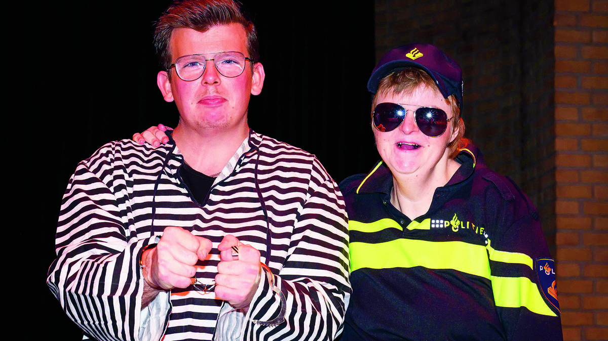 De boef en de agent Foto Herman Wanschers.jpg