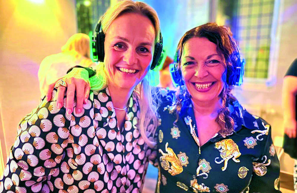 Nicole Smit en Natasja Valletta.jpg