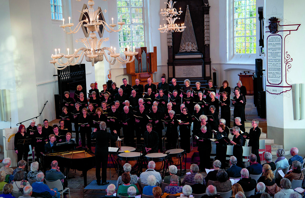 2025-ConcertkoorAlmelo-najaarsconcert-GroteKerk, Foto Tanya Schrijver.jpg