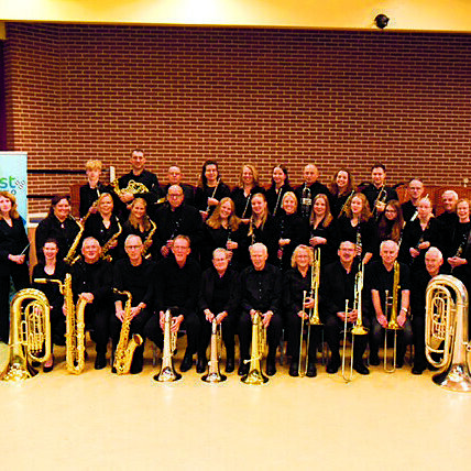 Orkest van he Oosten senioren.jpeg