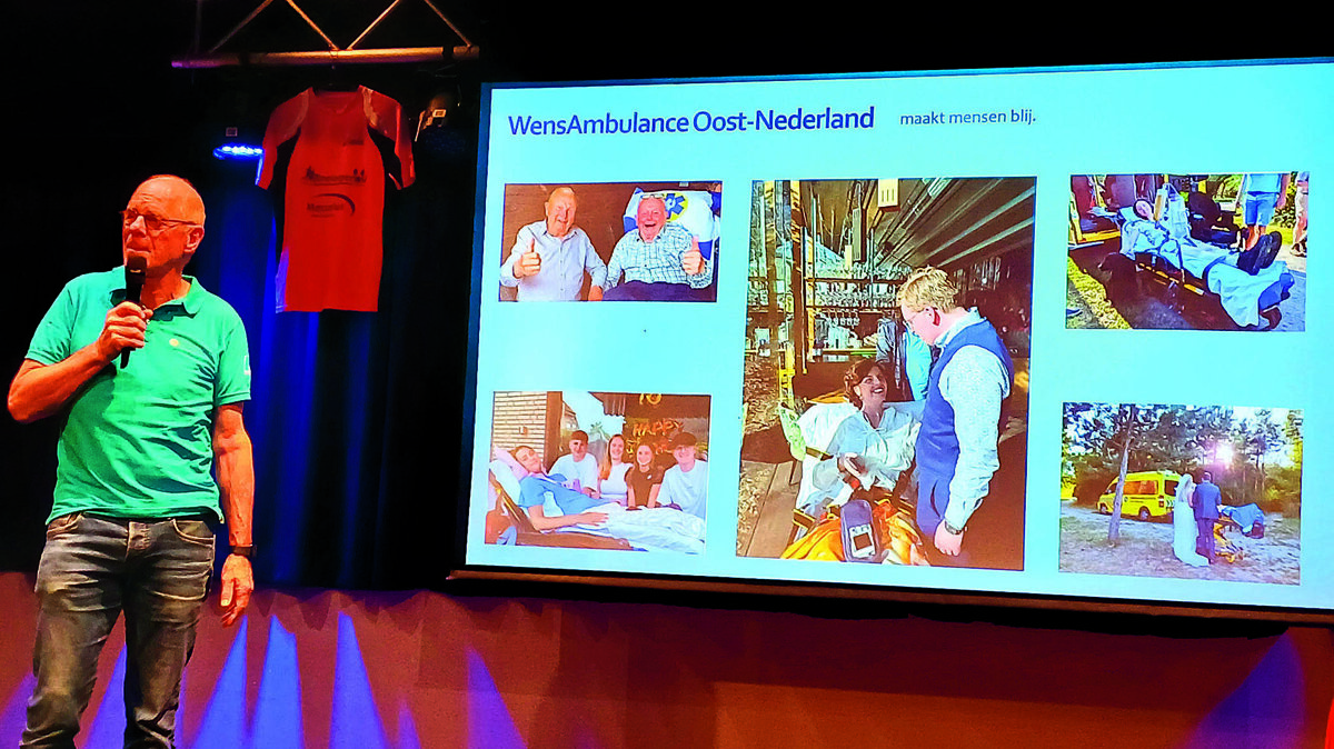 Cor Ticheloven van de Twentse Wensambulance